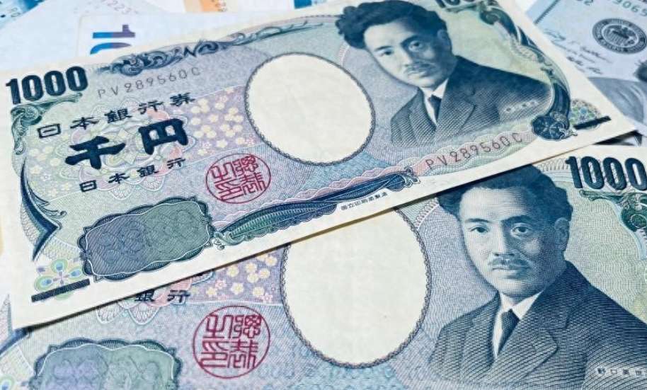 Yen Hits 34-Year Low!