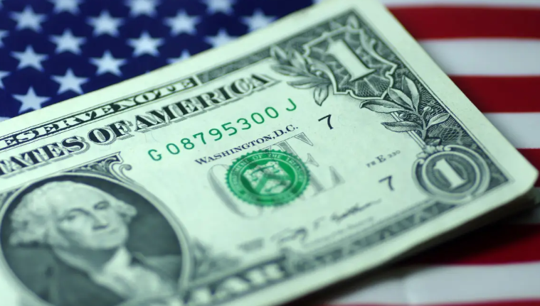 Dollar Index Rebounds and Closes Higher